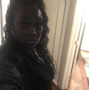 Meet your Posher, Tira